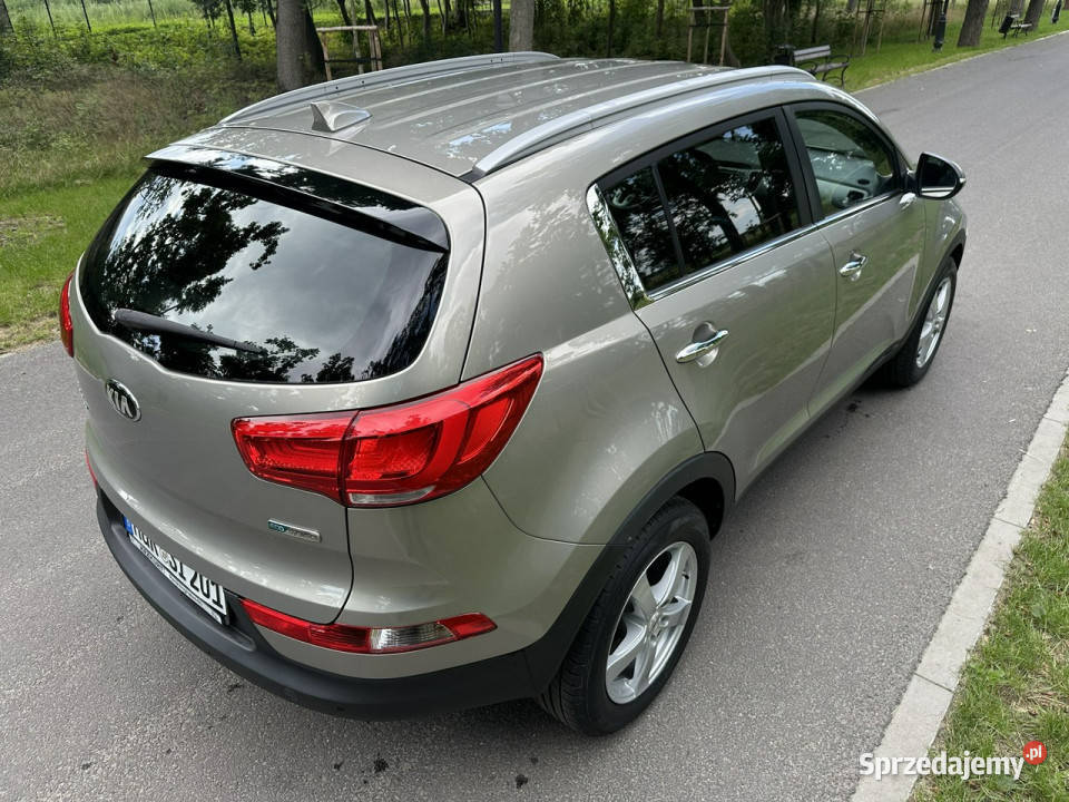 Kia Sportage III 16 GDI 136 Business Line Super nieuszkodzony Józefkowo sprzedam