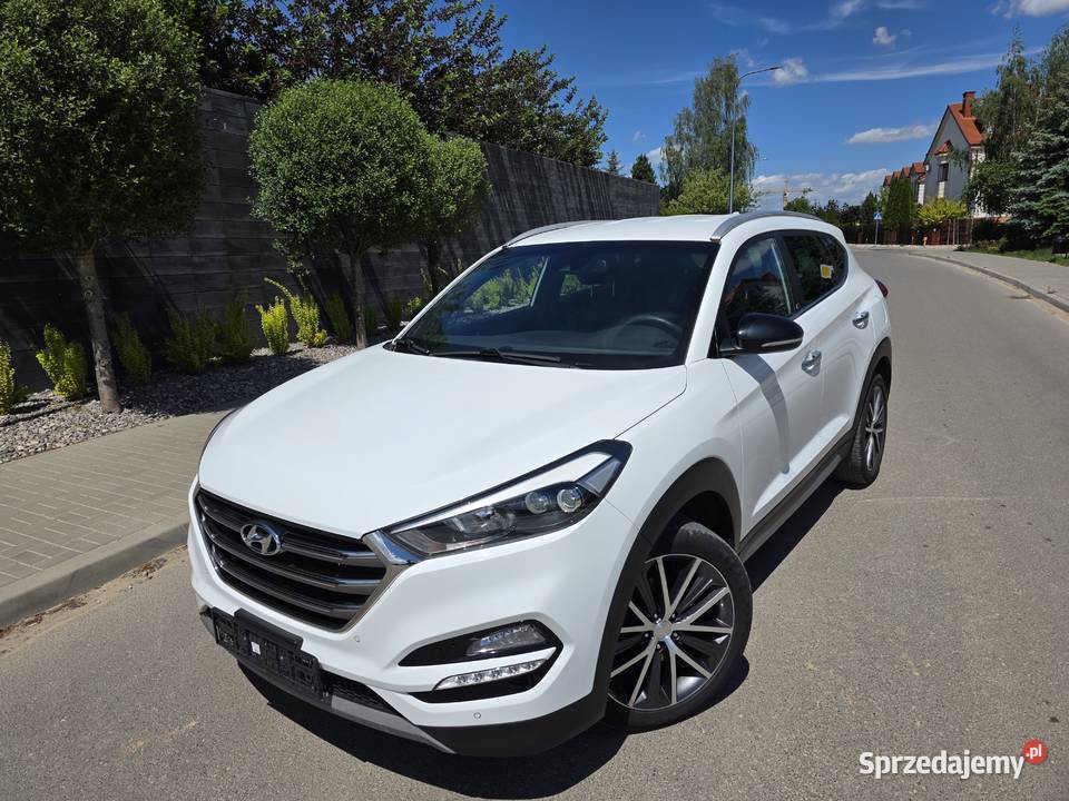 HYUNDAI TUCSON 16T BENZYNA 177 4X4 AUTOMAT FULL ogrzewanie postojowe Lublin