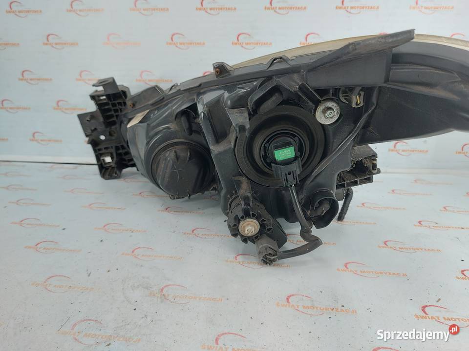 MAZDA 3 III 13r lampa prawa przód ANGLIK Kielce