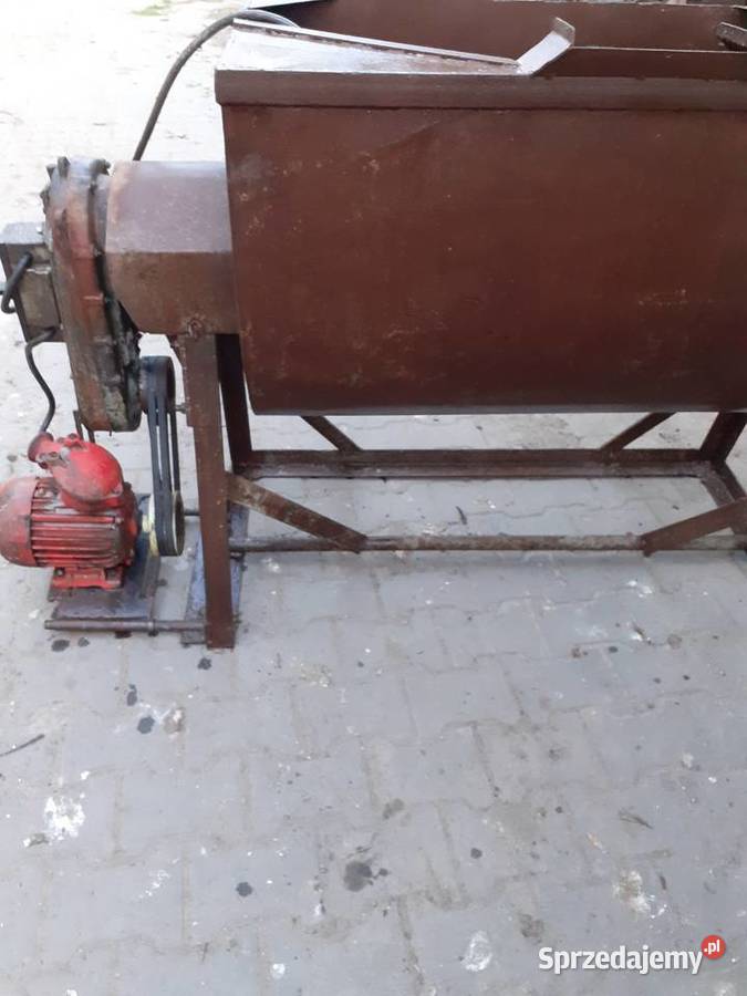 mieszalnik pasz nieuszkodzony Do hodowli zwierząt Lipsko