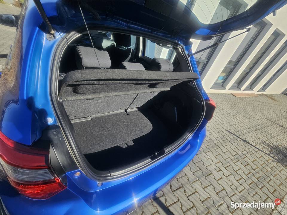 Piękna i zadbana dobrze utrzymana Toyota Yaris manualna łódzkie Przedbórz sprzedam