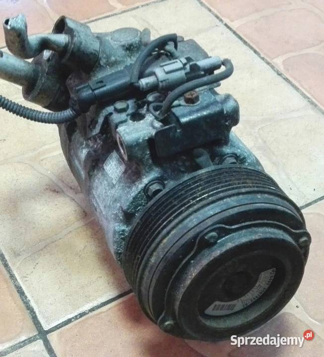 BMW E60 E90 SPRĘŻARKA KLIMATYZACJI 4472601851 20 osobowe sprzedam