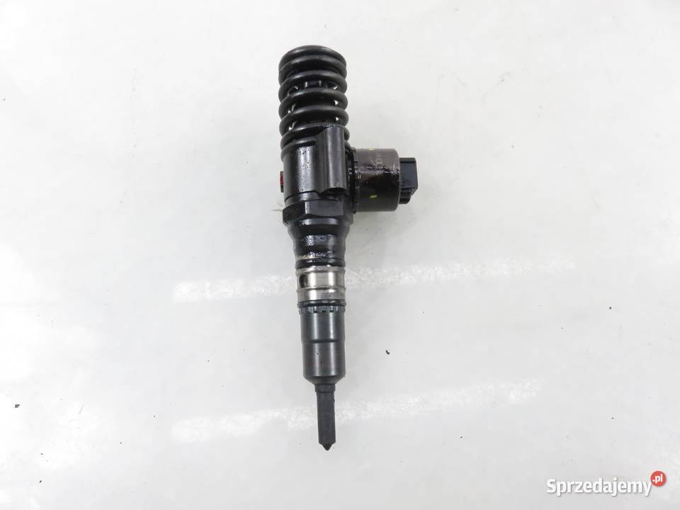 POMPOWTRYSKIWACZ GOLF V 20 TDI 03G130073G