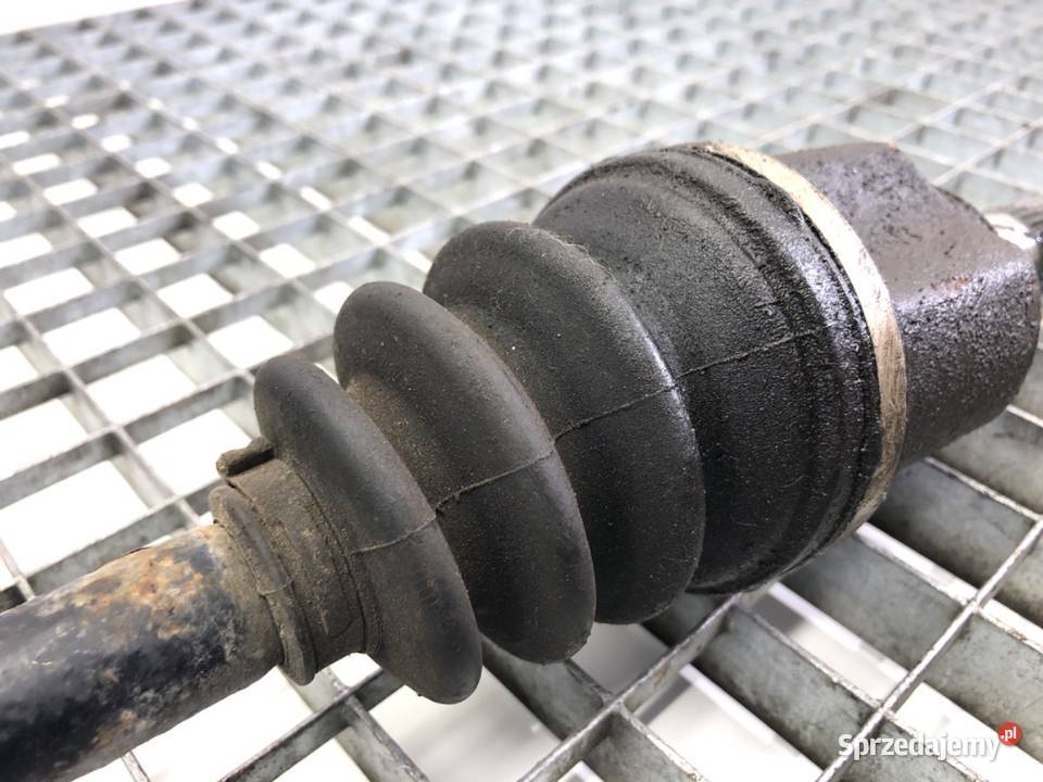 PÓŁOŚ PRAWY PRZÓD NISSAN MICRA K12 12 80 0210