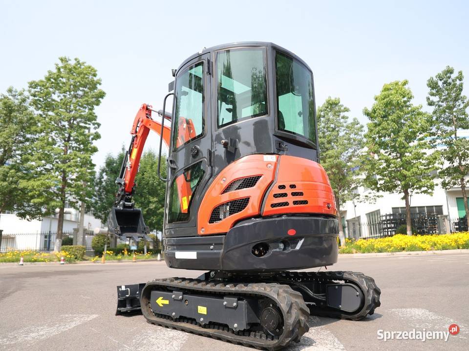 Minikoparka 26 t Mller Machinery MB 26 S silnik Pleszew sprzedam