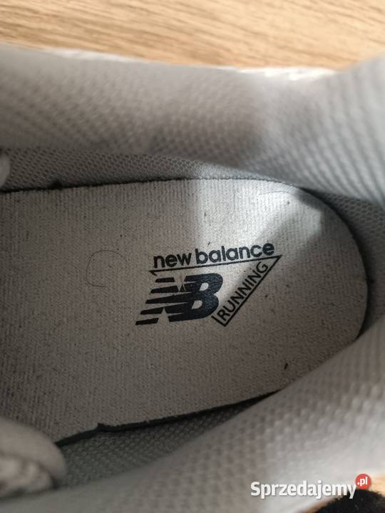 Balance 740 U740SN2 425 EU 9 US Katowice