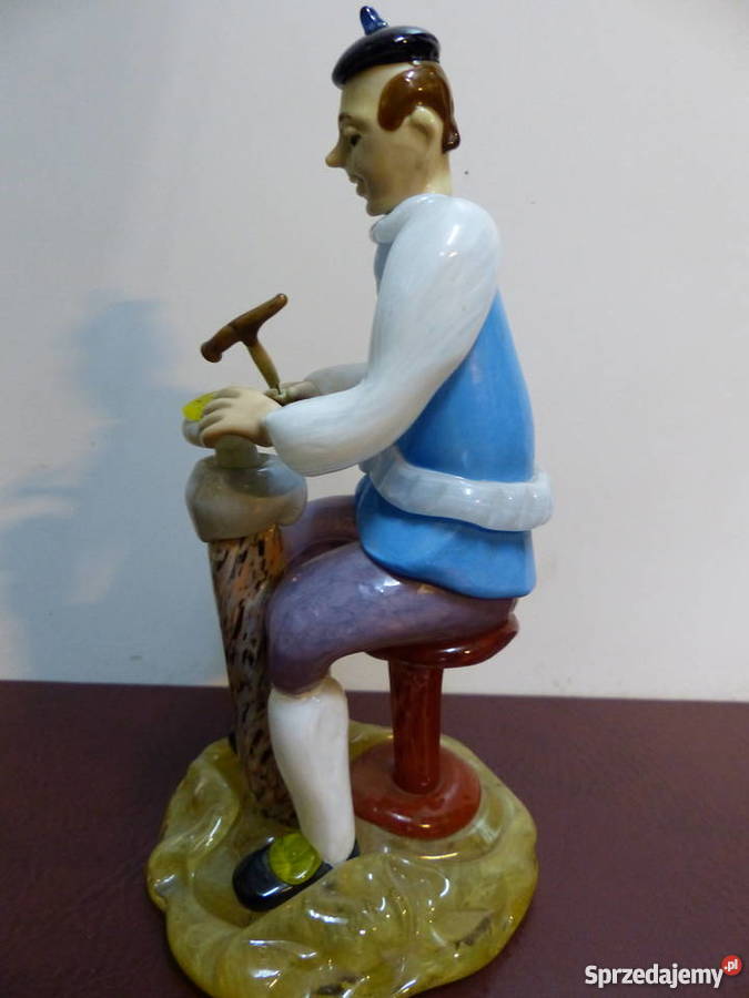 szklana figurkaSzewc Gniezno