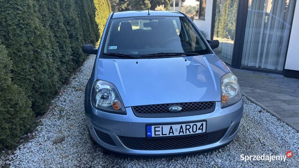 Ford Fiesta MK6 13 benzyna 2007r benzyna sprzedam