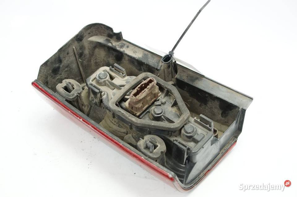 LAMPA PRAWA TYŁ CITROEN BERLINGO 9625292180 Lipno