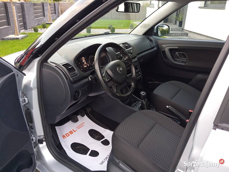 Skoda Fabia kombi 2013r welurowa tapicerka Ostrowiec Świętokrzyski