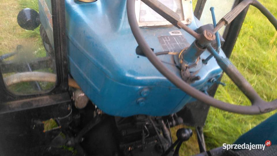 Ciągnik rolniczy Ford 3000 Dubeczno