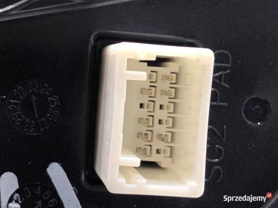 LUSTERKO LEWY KIA NIRO II SG2 Crossover BD RED