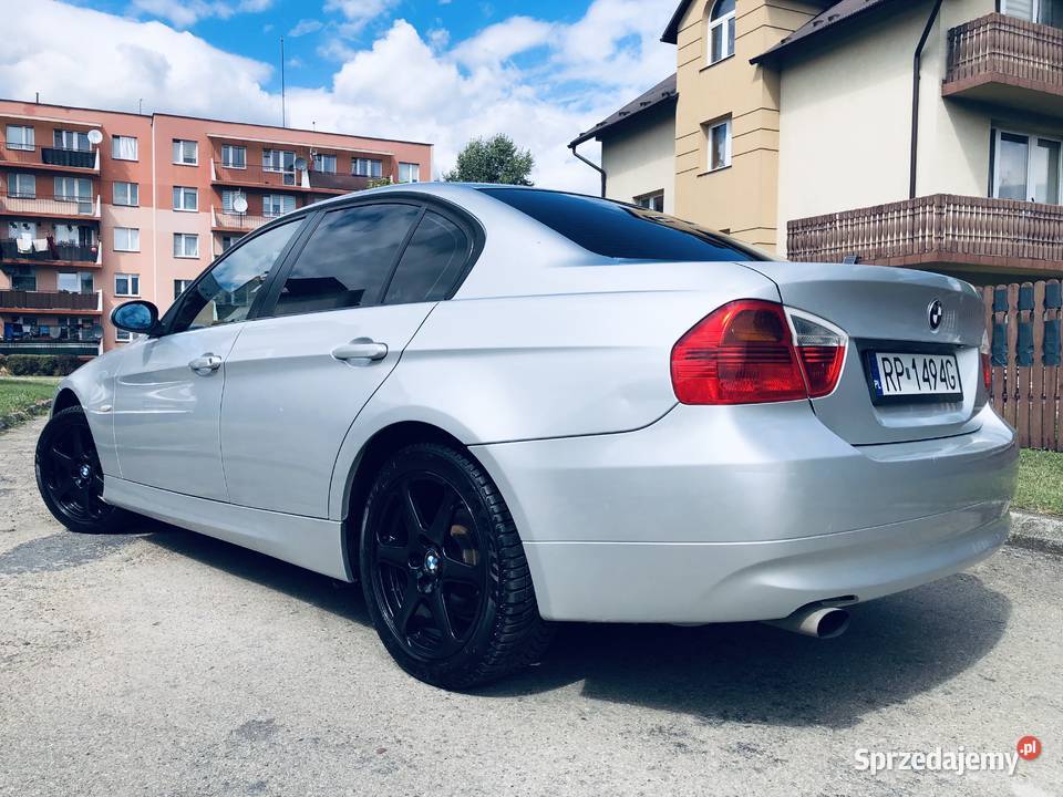 BMW 318i E90 6biegów TITANSILBER METALLIC Seria 3 Przeworsk