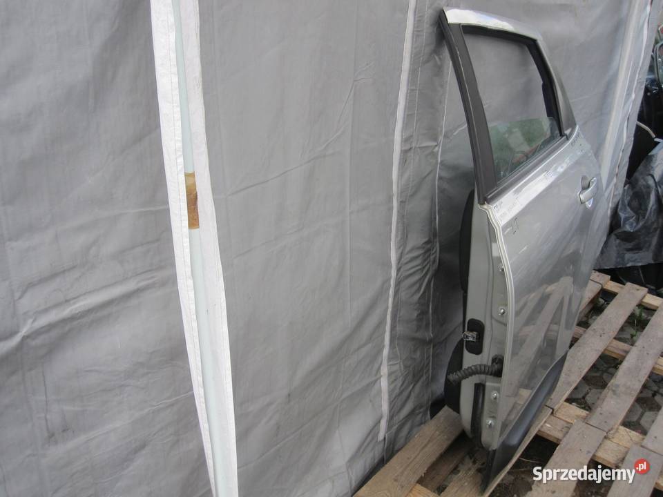 NISSAN QASHQAI I J10 09r drzwi lewe tył