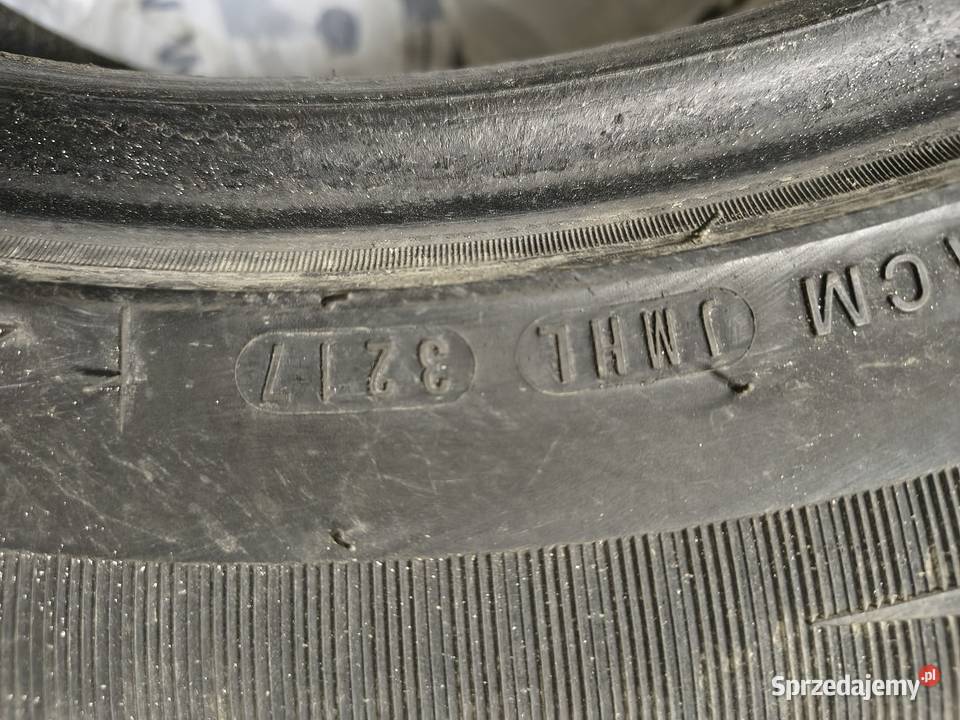 Opony zimowe 225 60 18 Leżajsk
