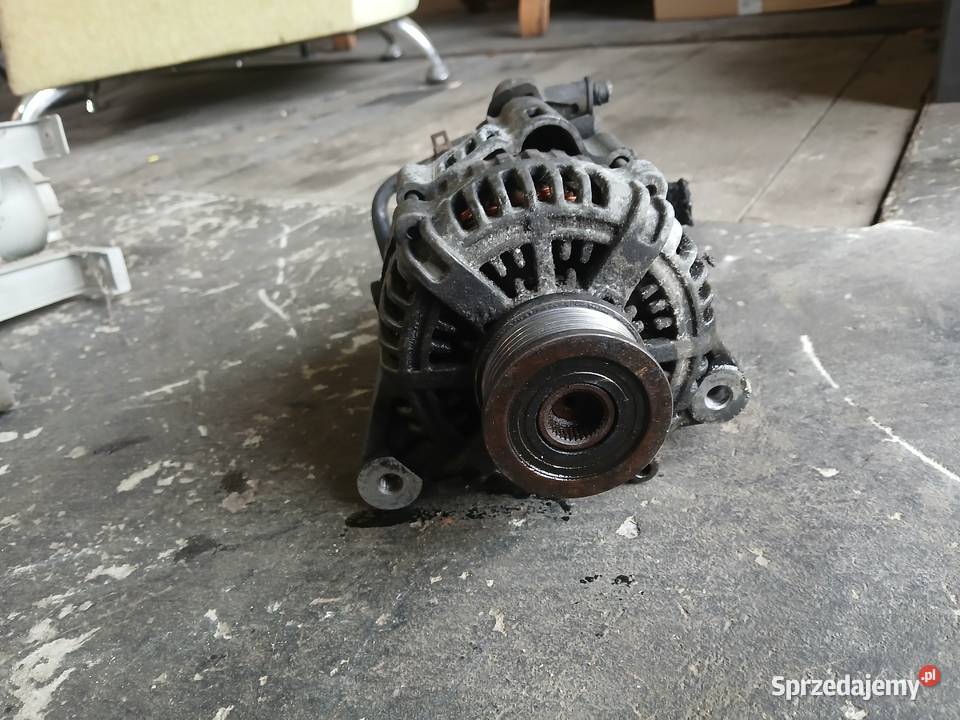 Alternator 3730027012 021319112 Hyundai Kia 20 osobowe sprzedam