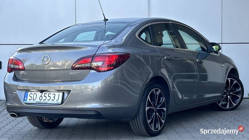 OPEL ASTRA J IV LPG STAN NISKI PRZEBIEG aluminiowe felgi Dąbrowa Górnicza