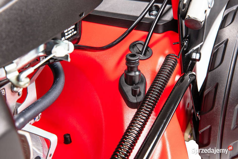 HONDA KOSIARKA SPALINOWA DO TRAWY VICTUS Opalenica