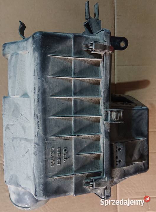 Obudowa filtra powietrza Bmw e28 m20