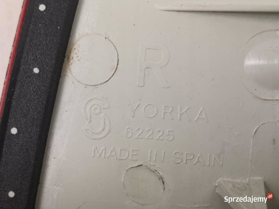 LAMPA PRAWY TYŁ OPEL ASTRA G 19982009 MAGNETI