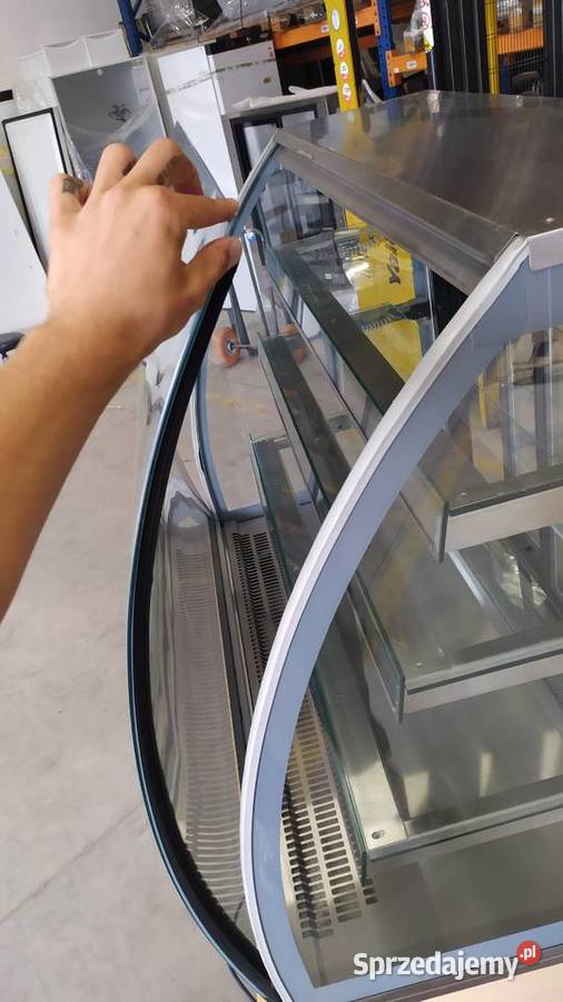 Witryna cukiernicza chłodnicza 125 Kazuń Polski