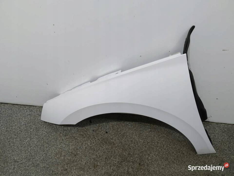 BŁOTNIK LEWY PRZÓD BIAŁY Skoda Scala I 2019