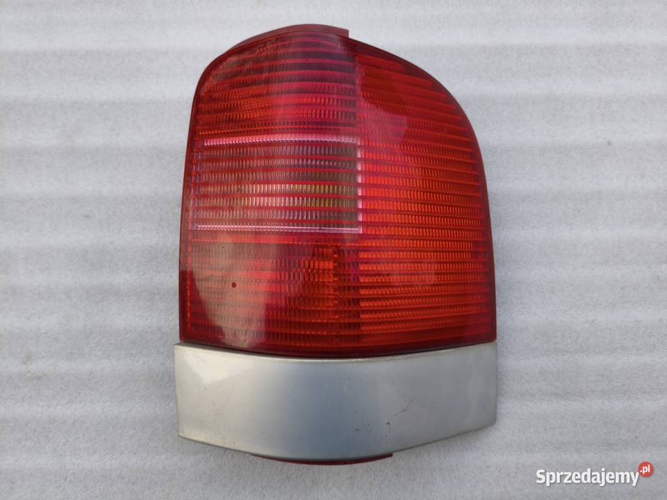Lampa Prawy Tył Tylna Prawa Seat Alhambra VW osobowe Wyszków
