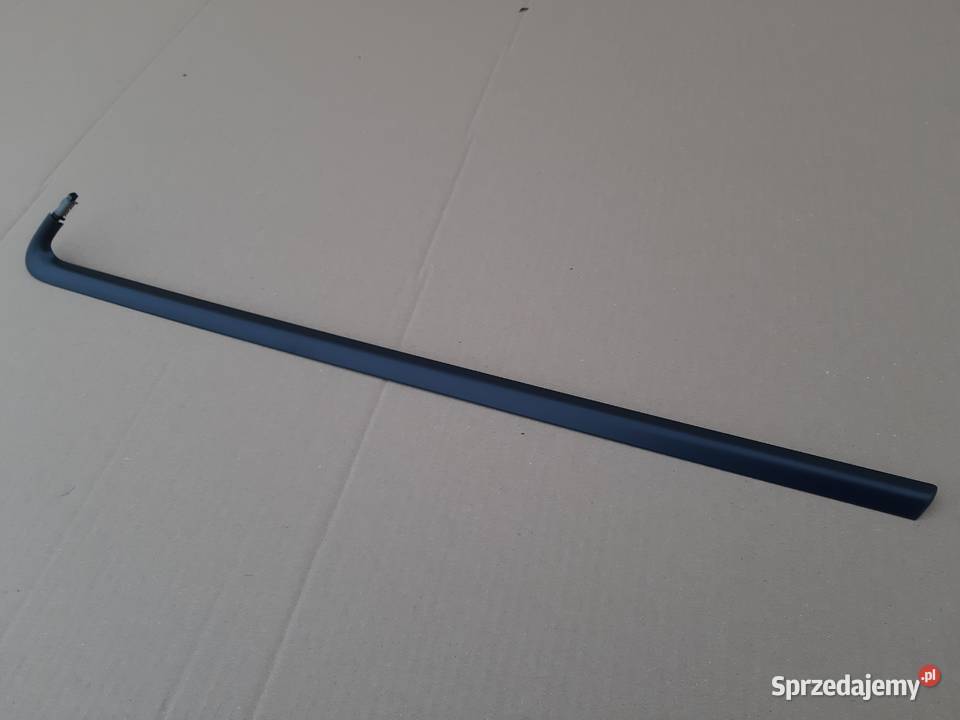 AUDI A6 C7 LISTWA SZYBY PRAWA TYŁ CZARNY MAT osobowe Listwy Trzciel sprzedam