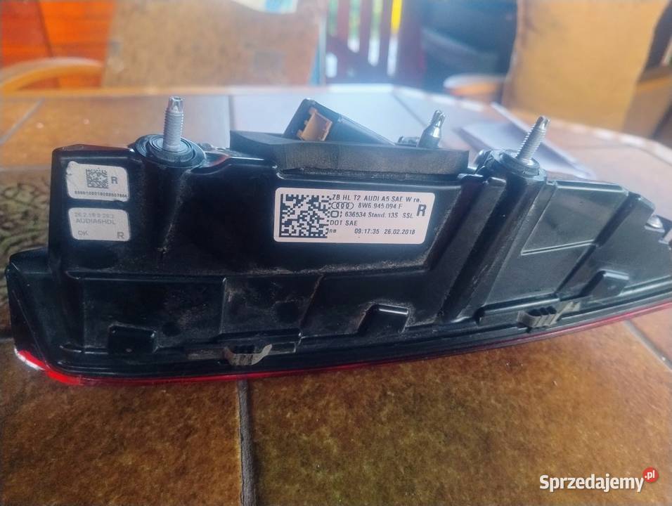 Lampy w klapę audi A5 F5 i przełącznik świateł małopolskie Tarnów