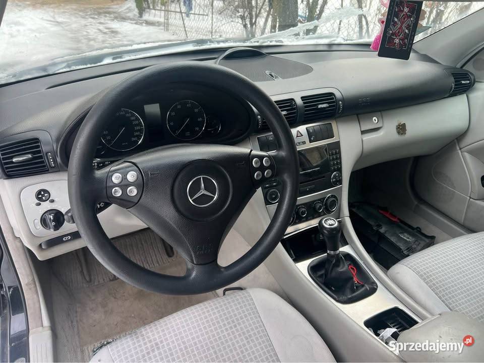 Mercedes C coupe w203 lift prawie idealny sprzedam