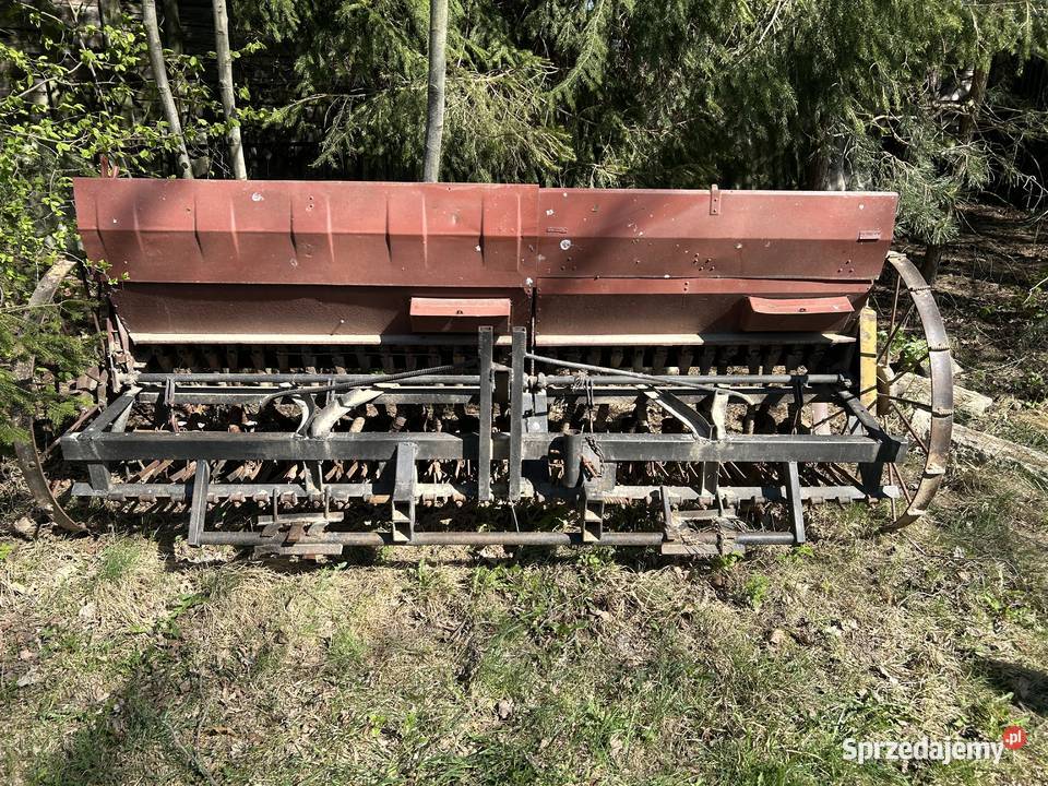 Siewnik zbożowy Zbuczyn
