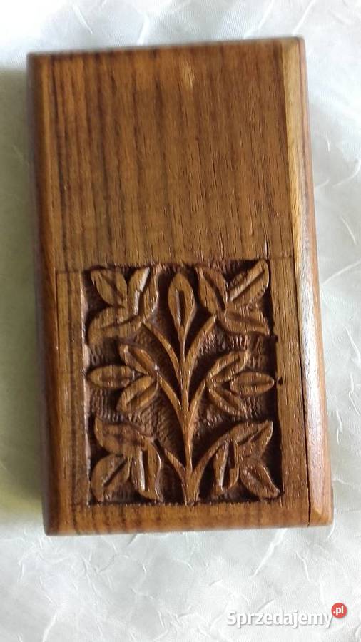 RZEŹBIONE ETUI NA PĘDZELKI OŁÓWKI Pozostałe Piła