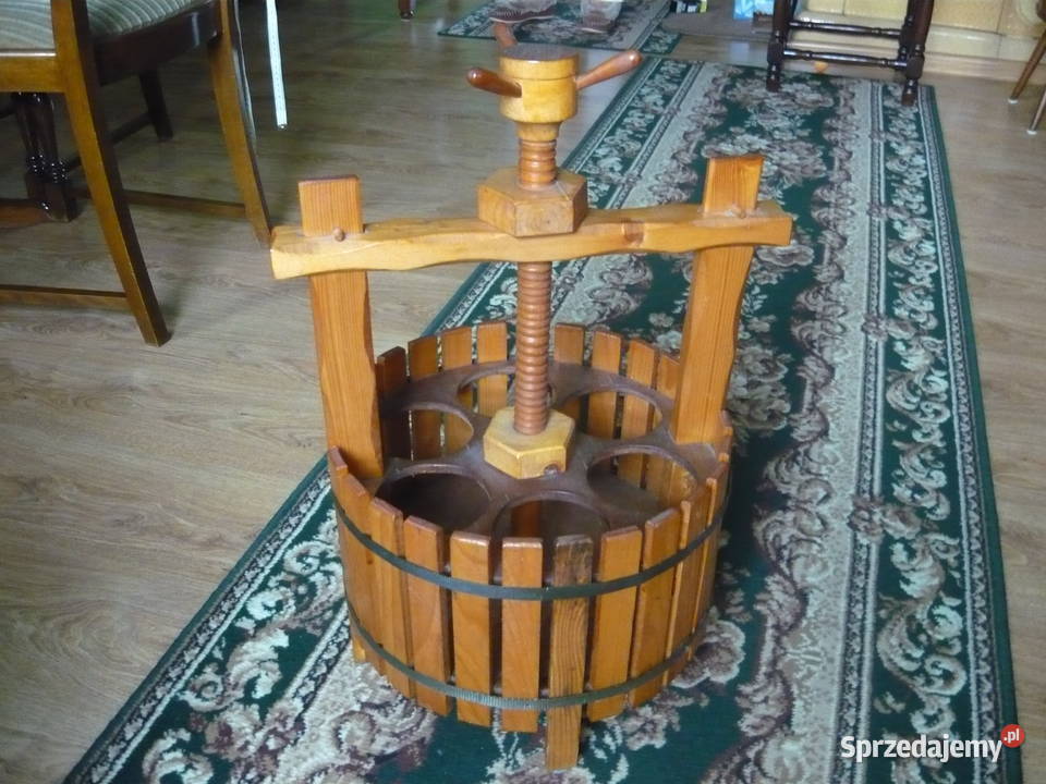 stojak na butelki
