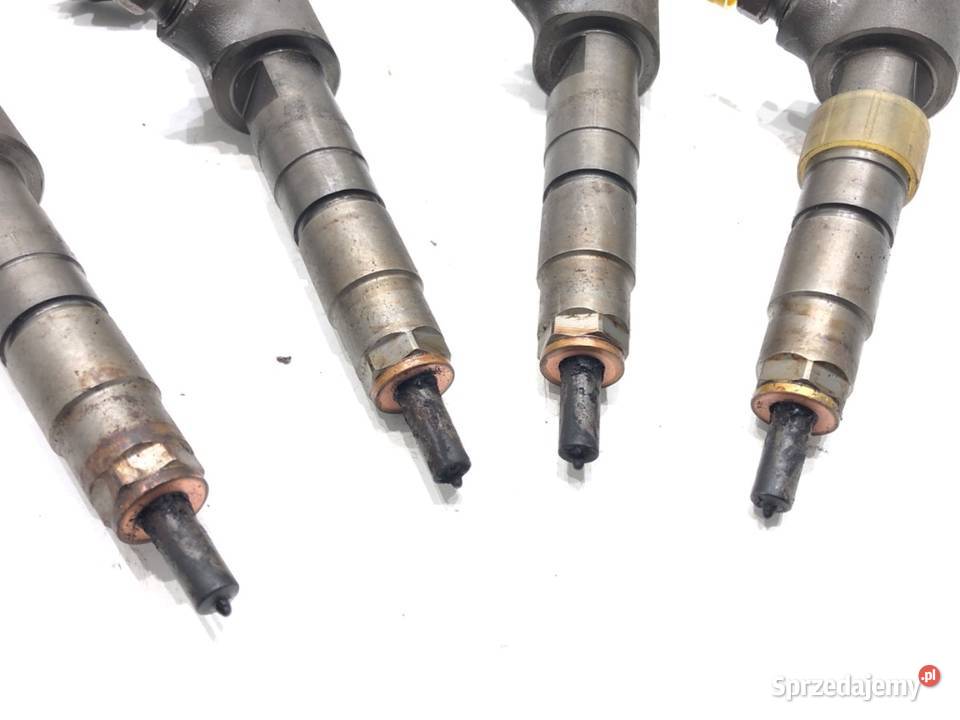 WTRYSKIWACZE KOMPLET CITROEN BERLINGO II Wtryskiwacze