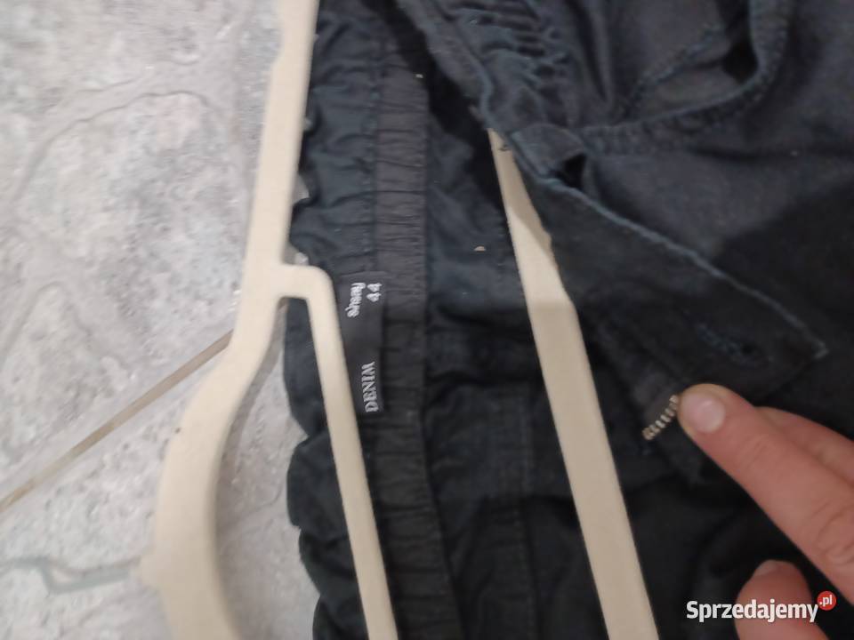 Męskie używane spodnie rozmiar 44u