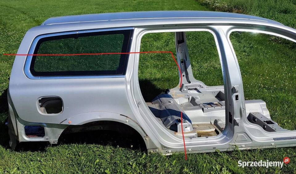 VOLVO V70 III ĆWIARTKA PRÓG BOK TYŁ PRAWY SŁUPEK Zestawy części blacharskich dolnośląskie sprzedam