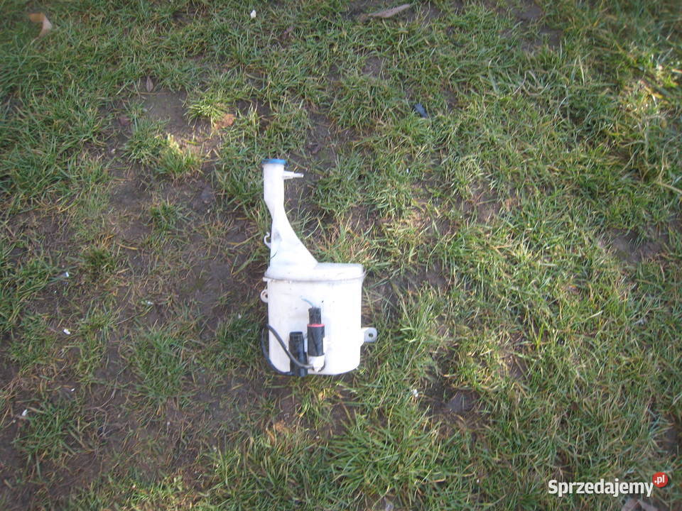 Zbiornik płynu spryskiwaczy pompka Toyota Yaris