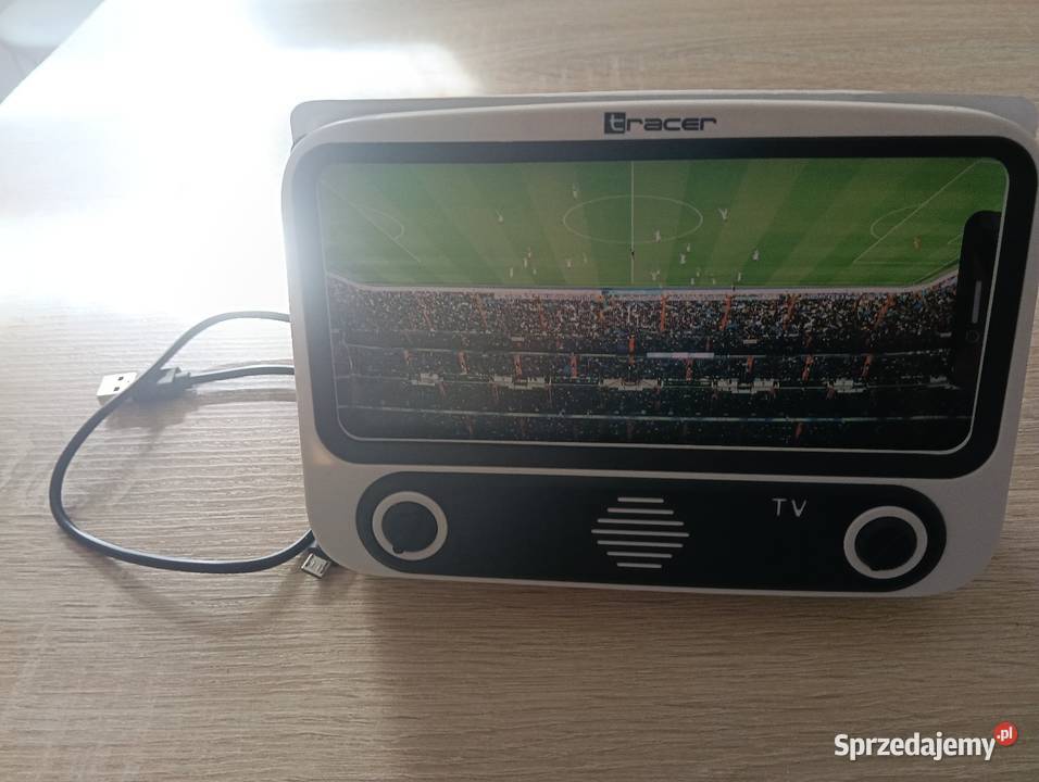 To jest to głośnik bluetooth i ma radio też jest lubelskie