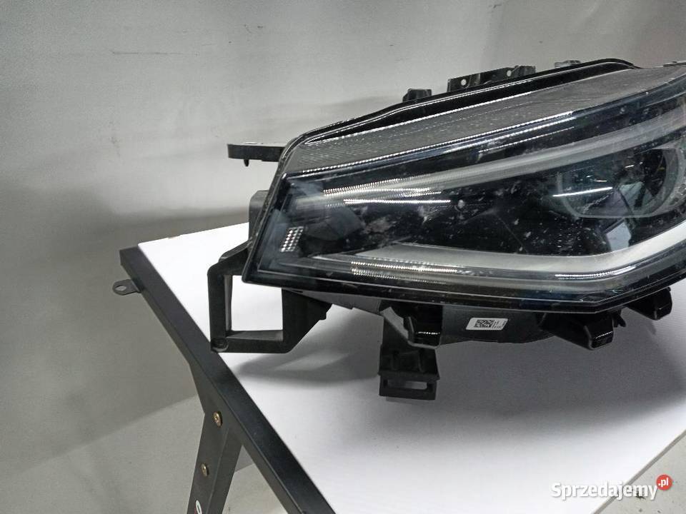 LAMPA LEWY PRZÓD PRZEDNIA VW ID4 11B941035 Lampy przednie wielkopolskie
