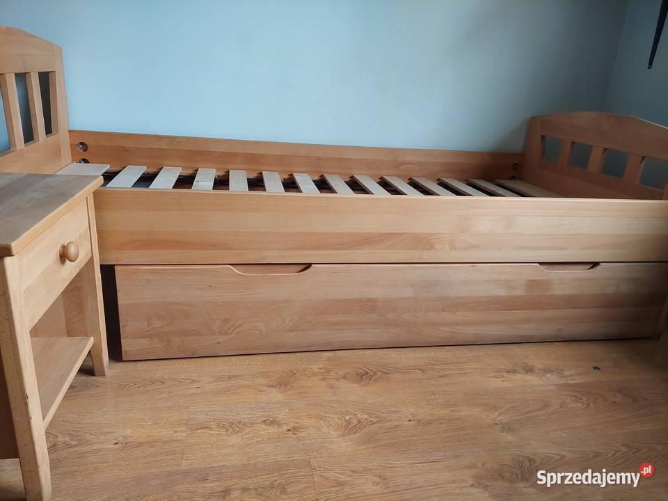 Łóżko 90x200 i stolik nocny buk Sośno