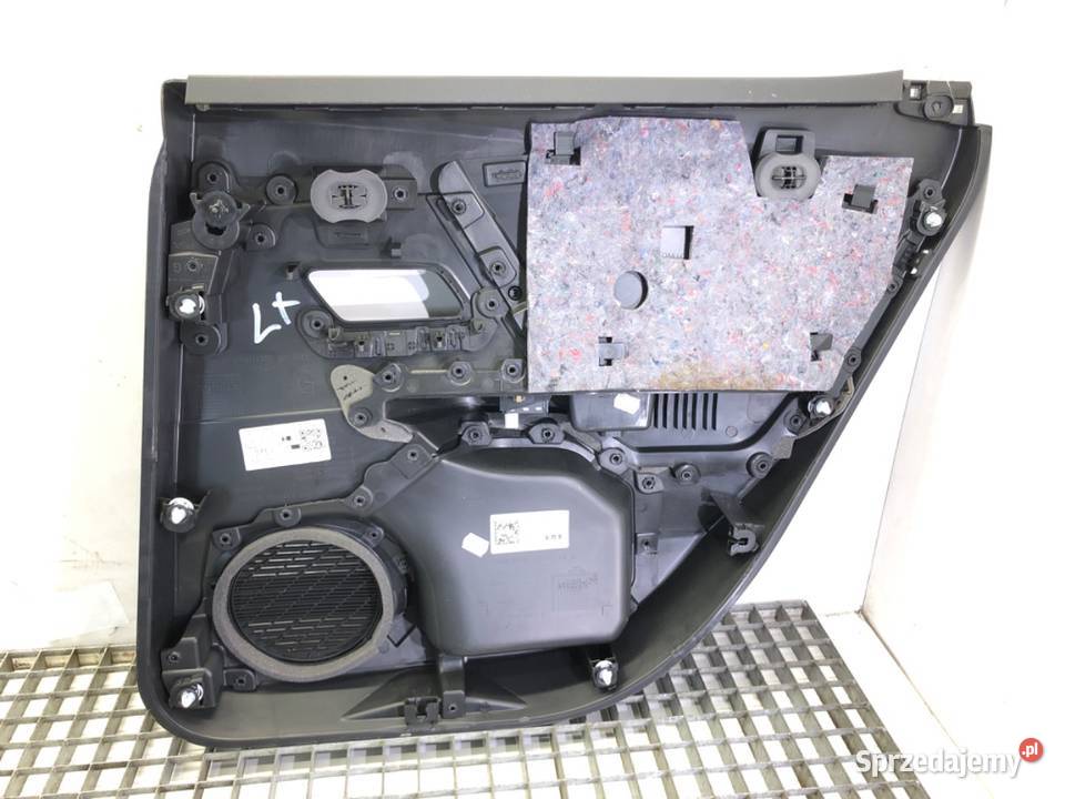 BOCZEK DRZWI LEWY TYŁ CITROEN C4 III Hatchback podkarpackie