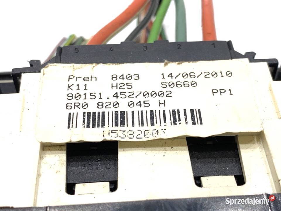 PANEL STEROWANIA NAWIEWU VW POLO V 6R0820045H osobowe