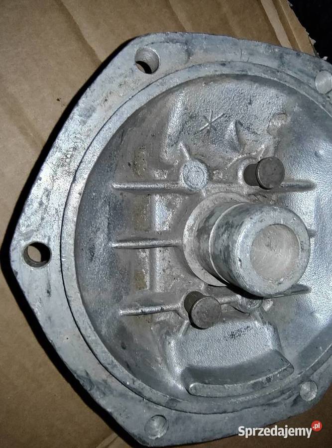 Dekiel pokrywa dyfra przekładni głównej Ural M67 Leszno