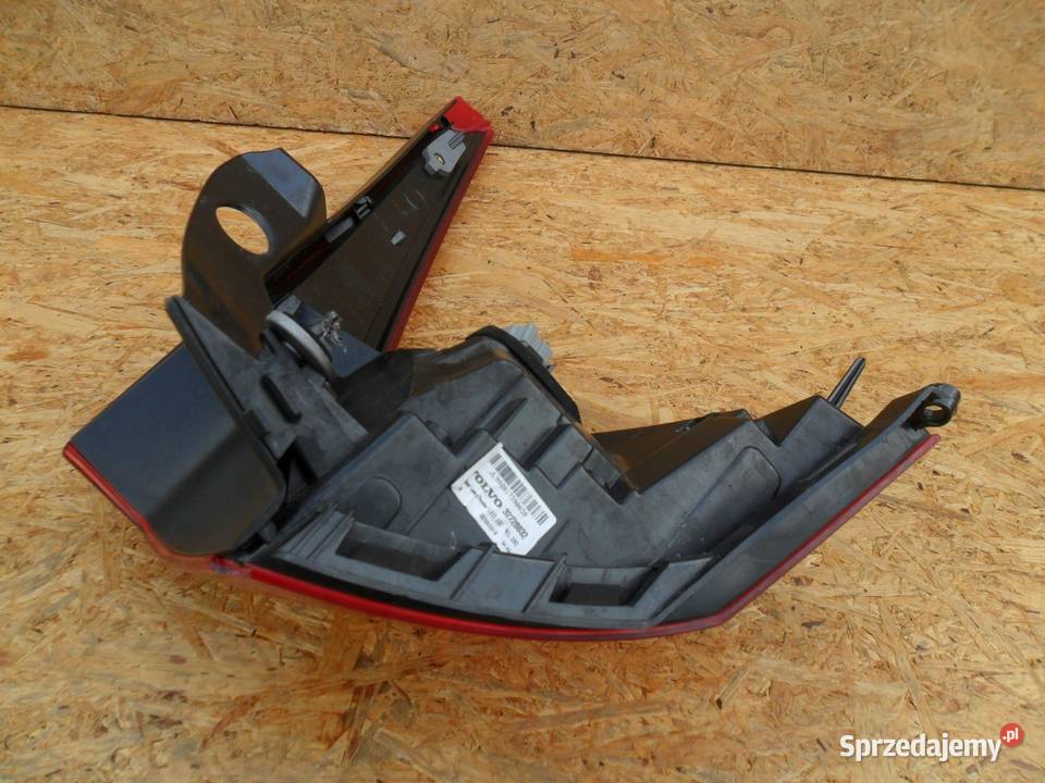 VOLVO V90 II LAMPA LEWY TYŁ LEWA TYLNA 32228832 Lampy tylne Nowy Tomyśl sprzedam