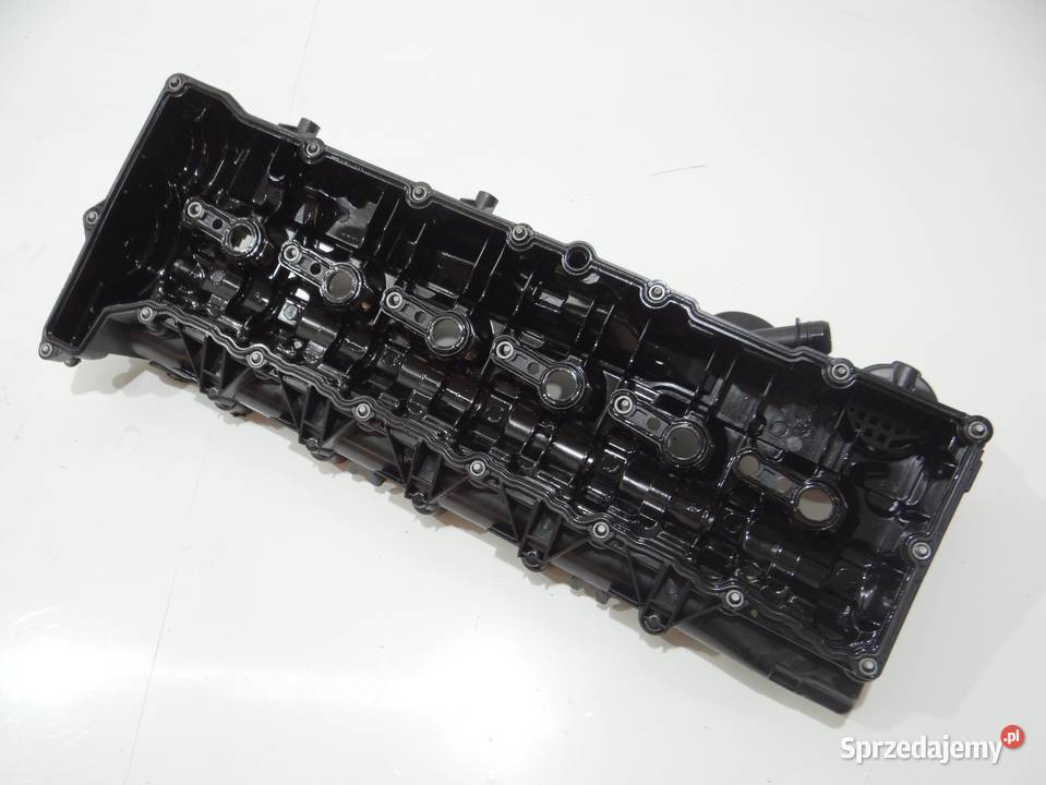 POKRYWA ZAWORÓW BMW F10 F11 N57D30A 7823181 lubelskie Strzyżewice