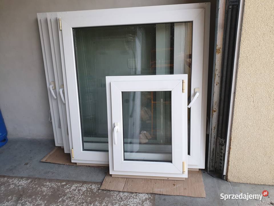 Okna PCV rozwiernouchylne 955 x 855 mm 3 515 x Zamość