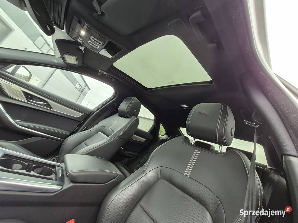 Syndyk sprzeda Jaguar XF 20P I4 250 RWD Auto Warszawa sprzedam