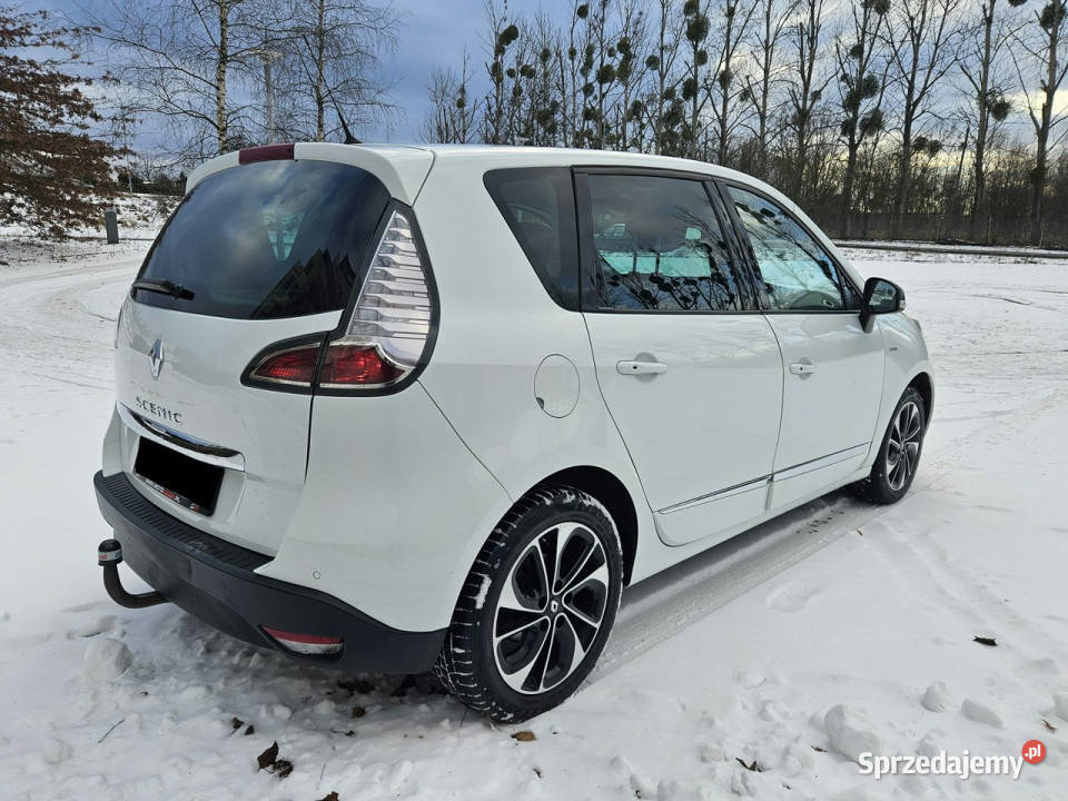 Renault Scenic 20 benzyna Bose III 20092016 gniazdo USB Scenic