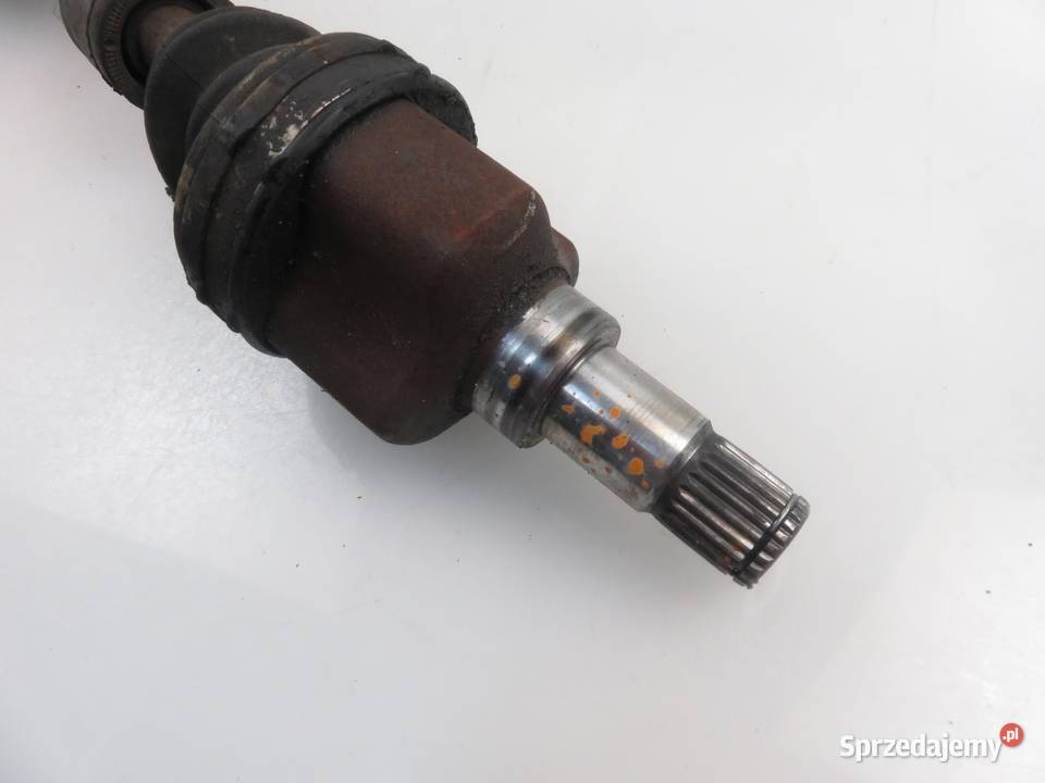 PÓŁOŚ LEWA PRZEDNIA FORD FIESTA MK6 16 TDCi