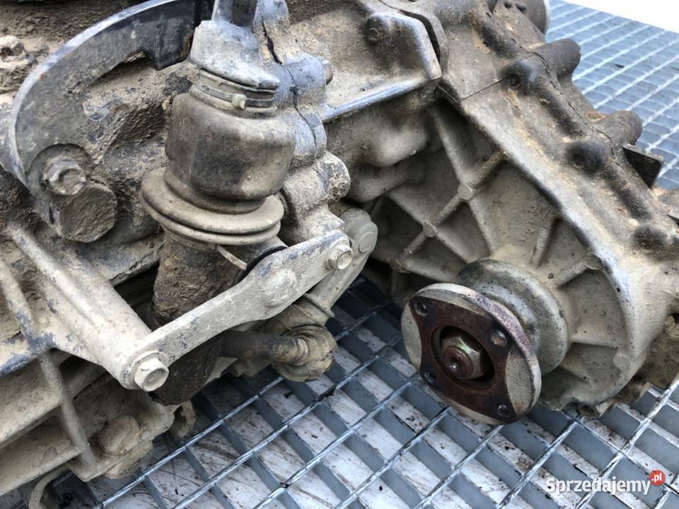 SKRZYNIA BIEGÓW NISSAN TERRANO 32101G2341 27 99 podkarpackie sprzedam